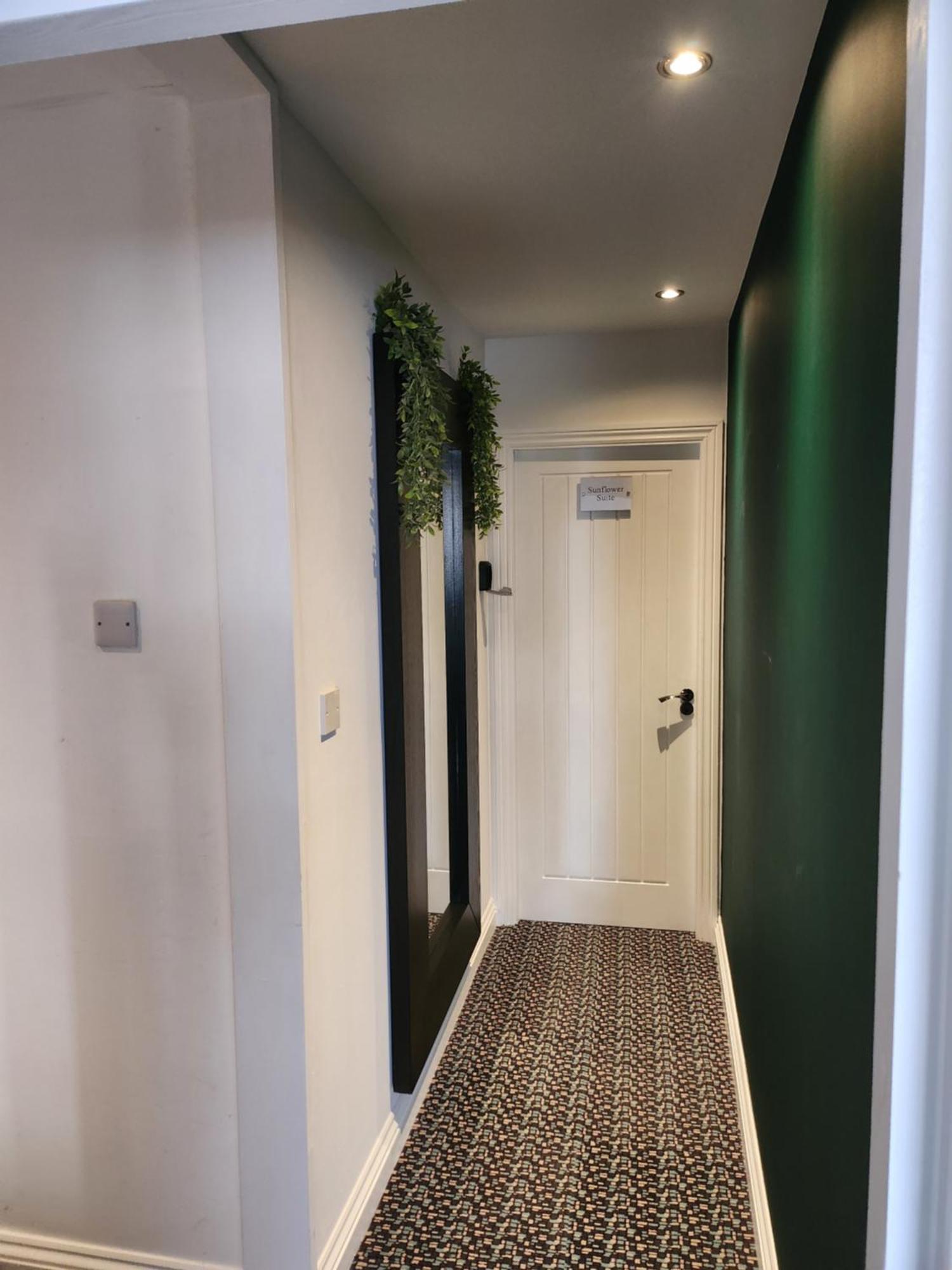 Posyrooms Manchester Exterior photo